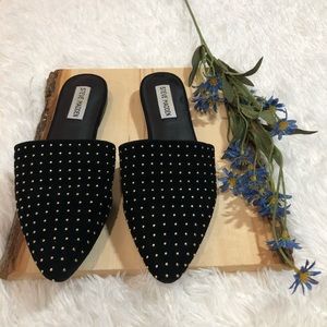 Steve Madden mules in size 8M